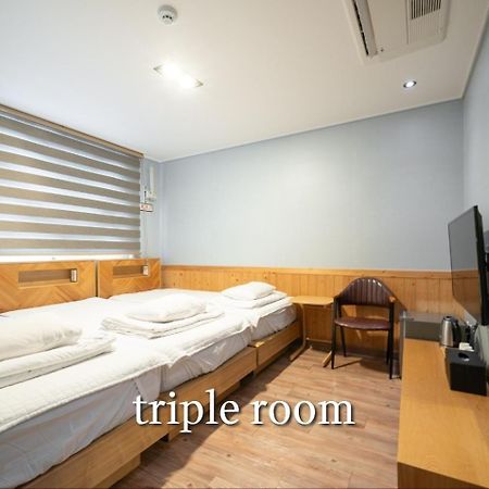 Sea Star Hostel Joszu Kültér fotó