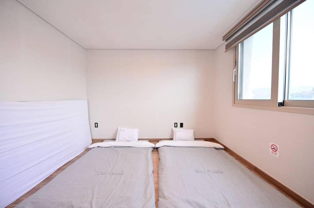 Sea Star Hostel Joszu Kültér fotó