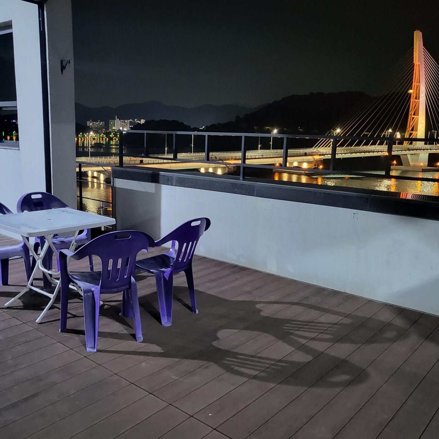 Sea Star Hostel Joszu Kültér fotó