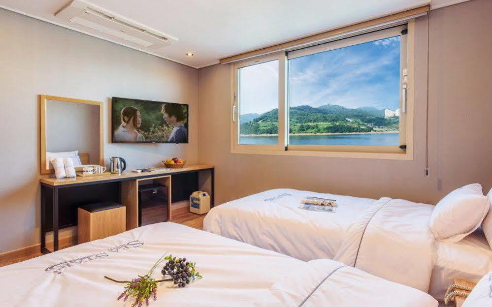 Sea Star Hostel Joszu Kültér fotó